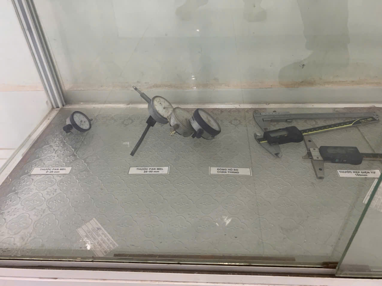 Calipers and Indicators.jpg